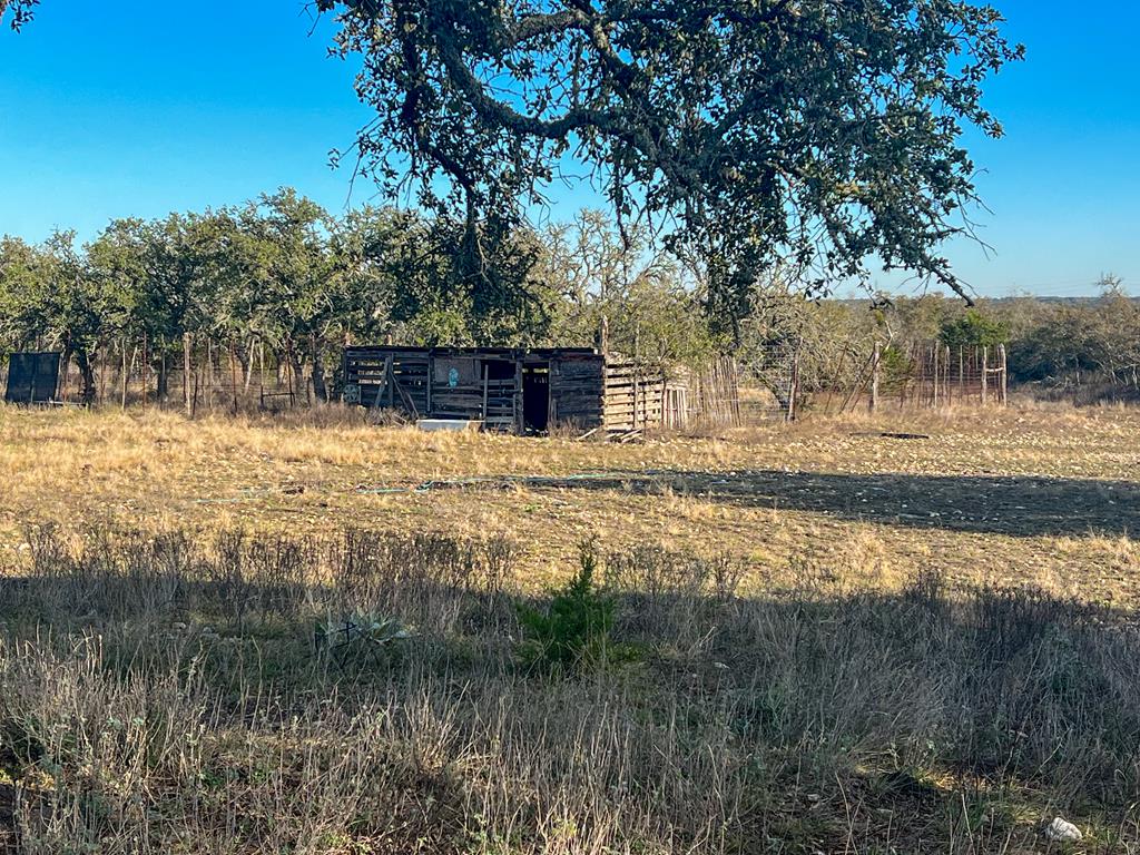 main property photo 15