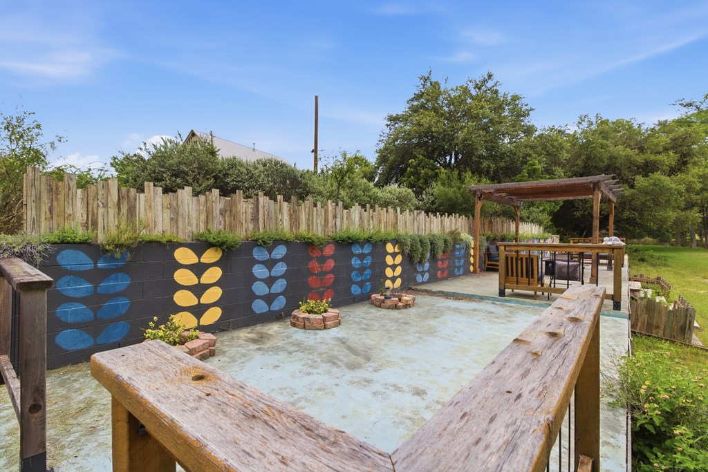 main property photo 21
