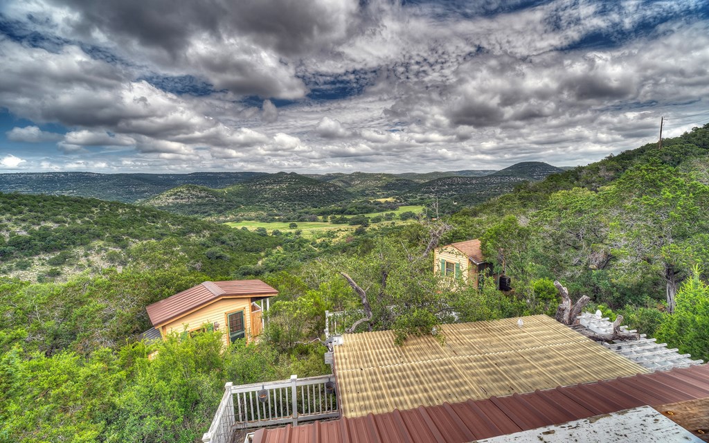 main property photo 46