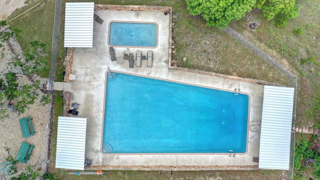 main property photo 59