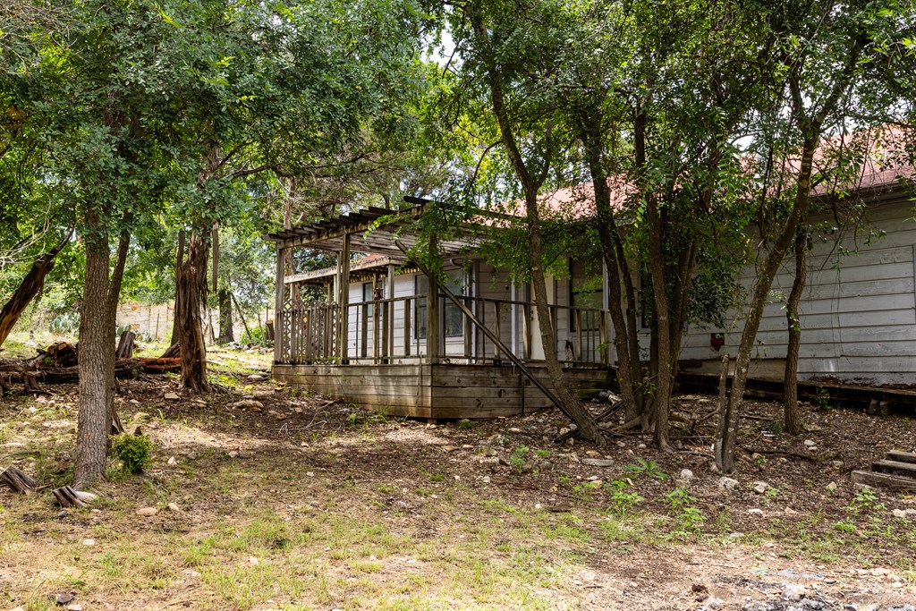 main property photo 23