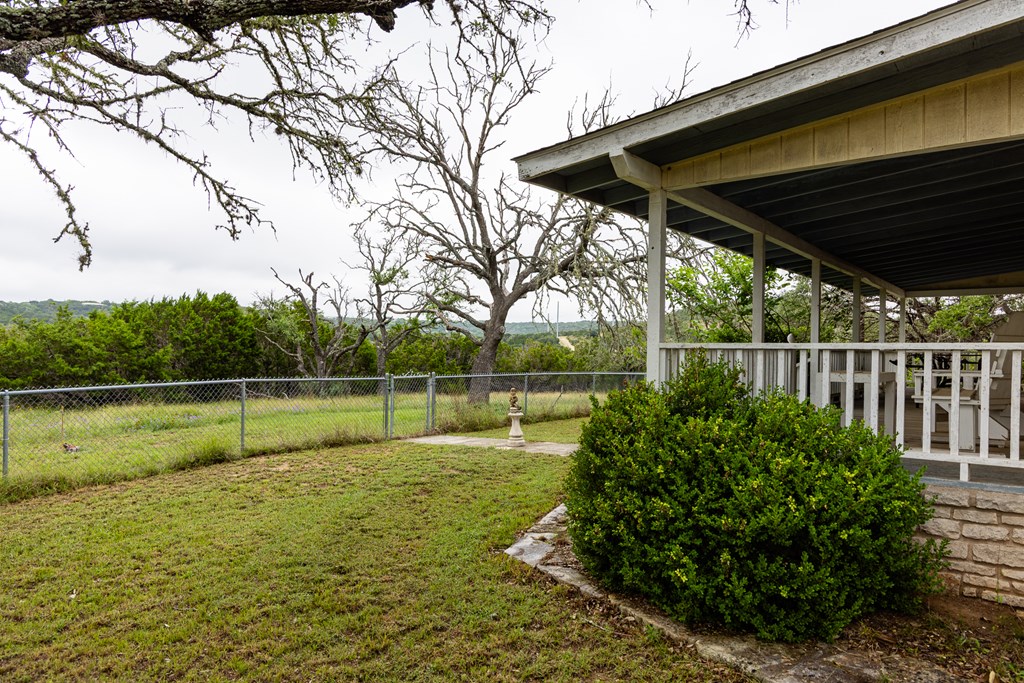 main property photo 29