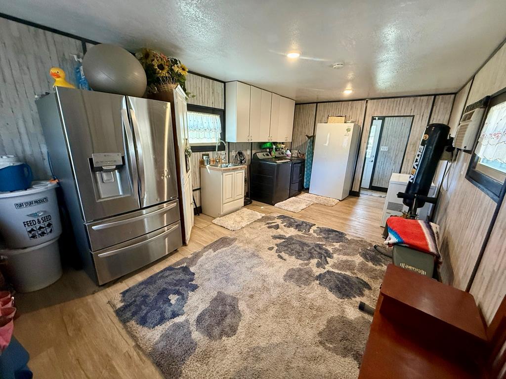 main property photo 51