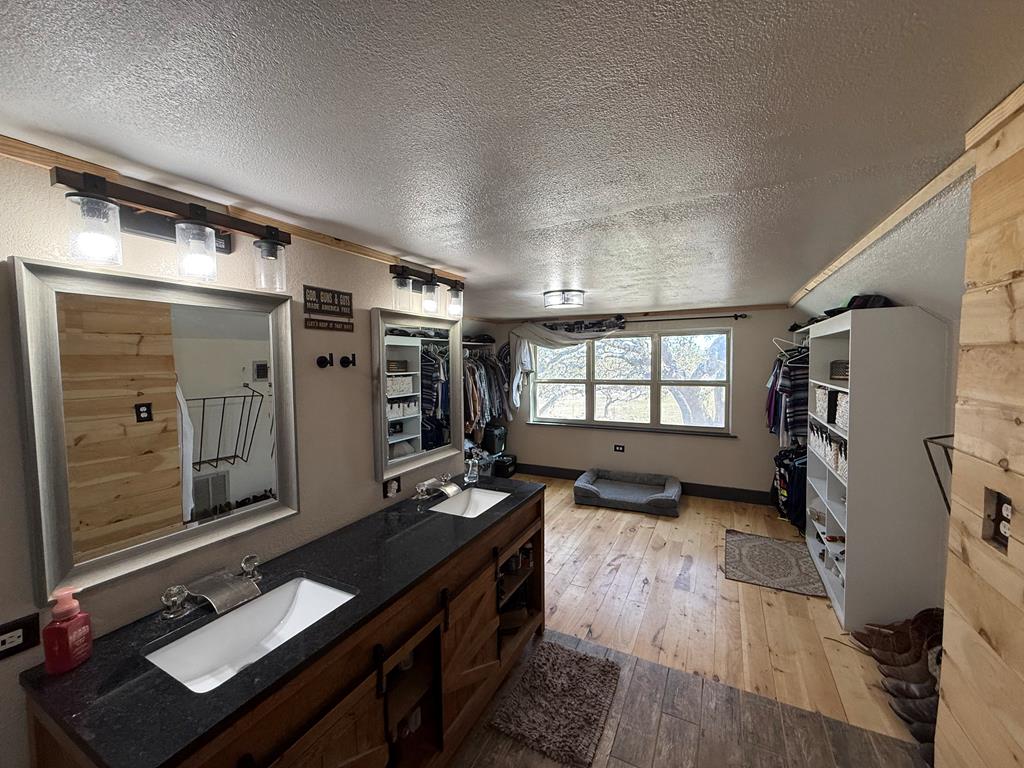main property photo 71