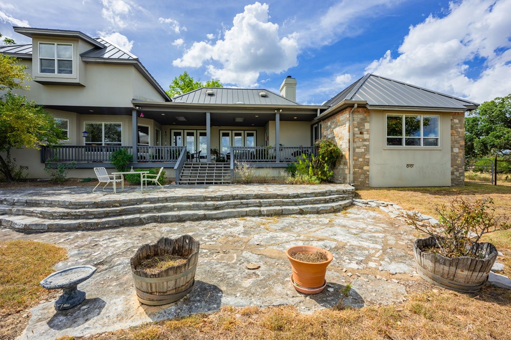 main property photo 37