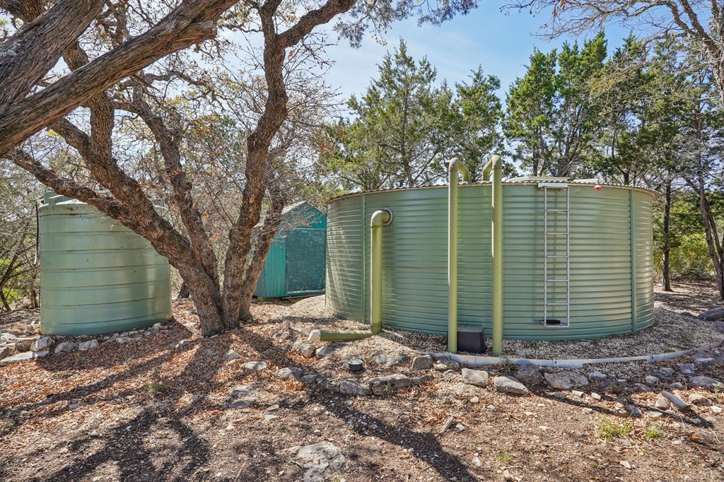 main property photo 38