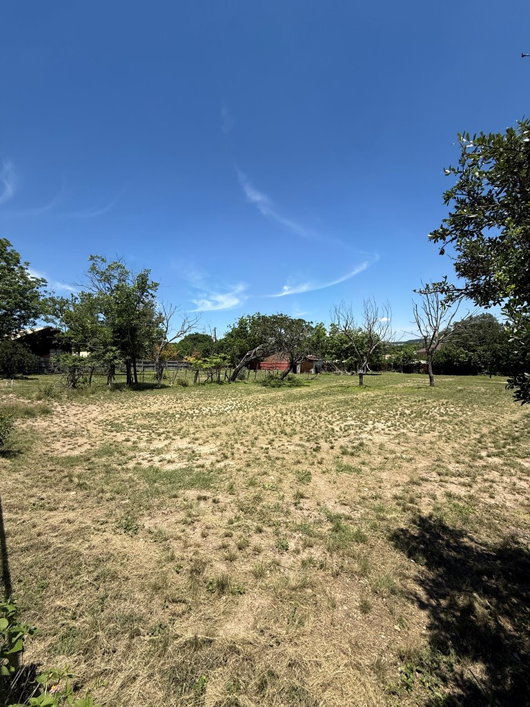 main property photo 8
