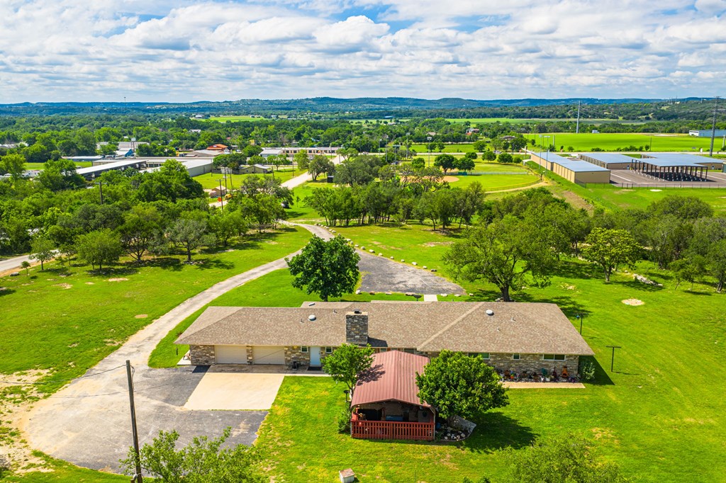main property photo 27