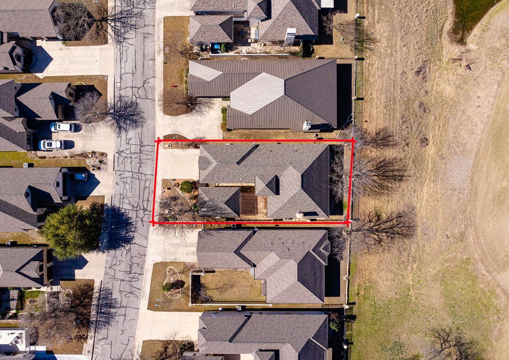 main property photo 43