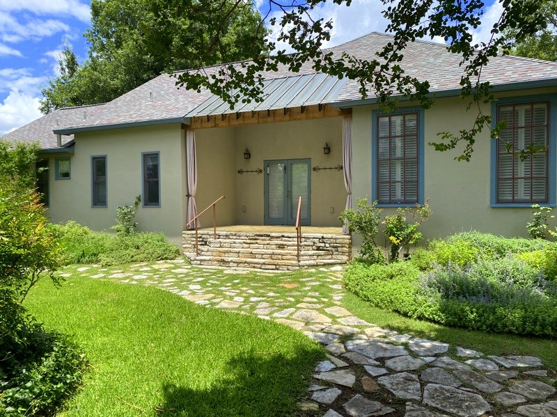 main property photo 48
