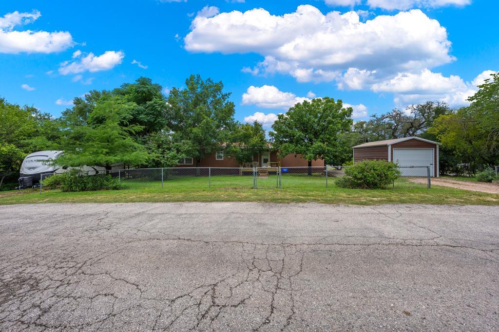 main property photo 30
