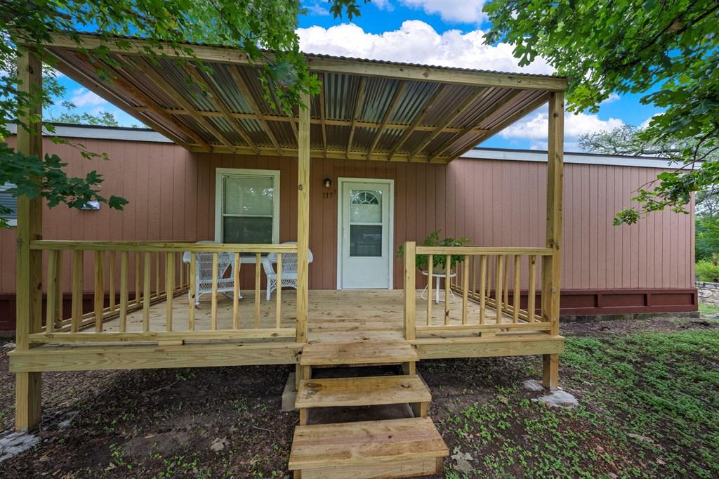 main property photo 24