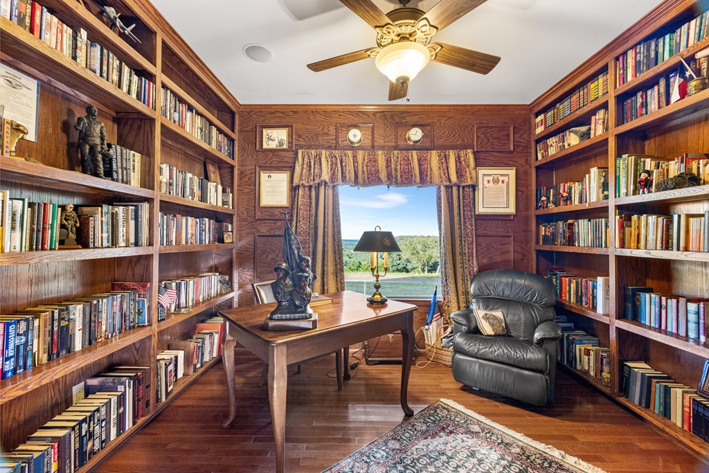 main property photo 21