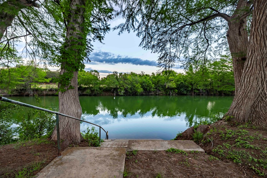 main property photo 48