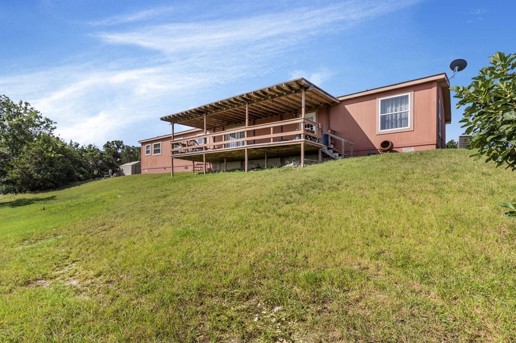 main property photo 31