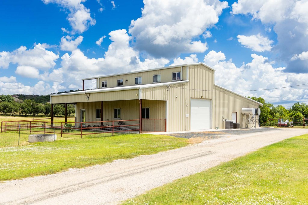 main property photo 38