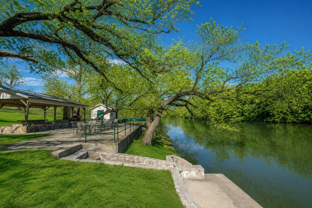 main property photo 79