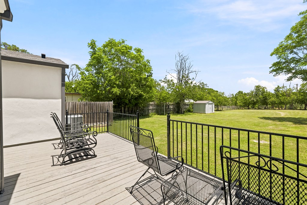 main property photo 15