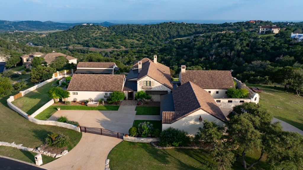 main property photo 42