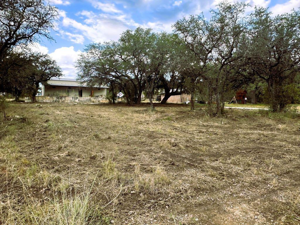 main property photo 9