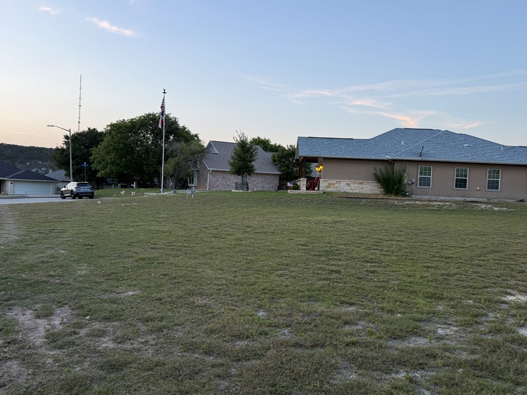 main property photo 4