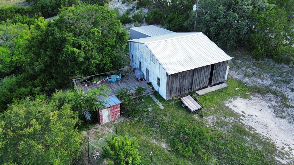 main property photo 29