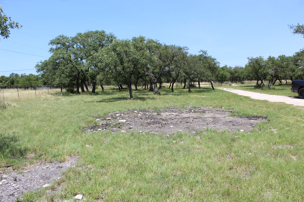 main property photo 16