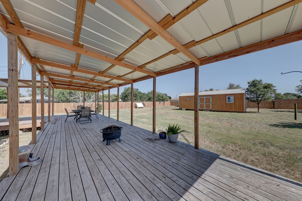main property photo 12