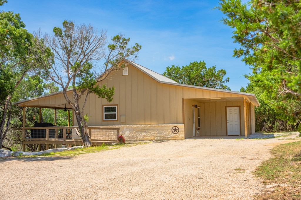 main property photo 24