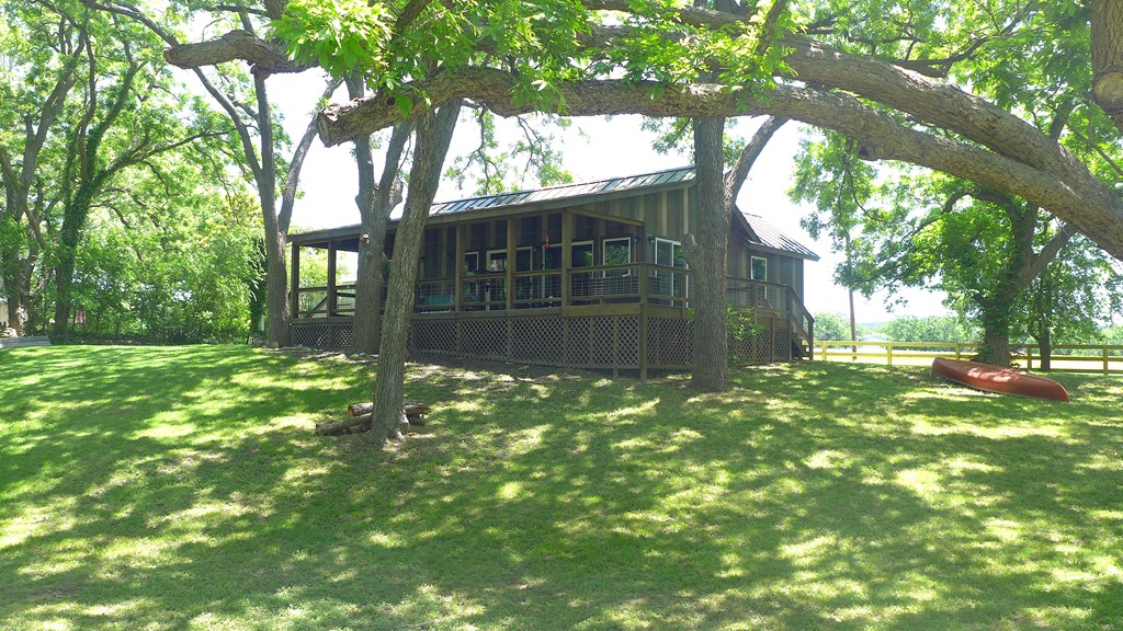 main property photo 27