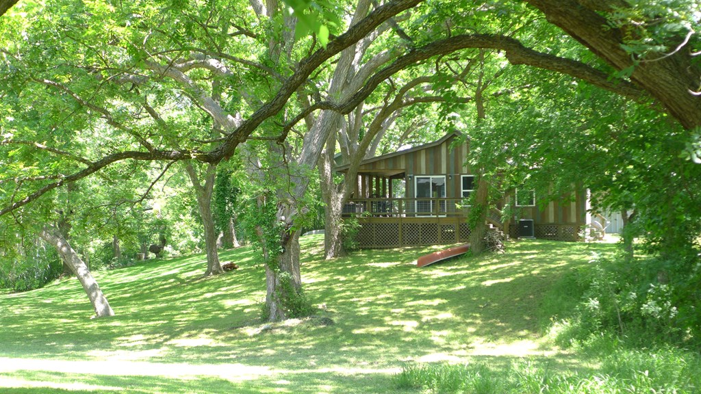 main property photo 31