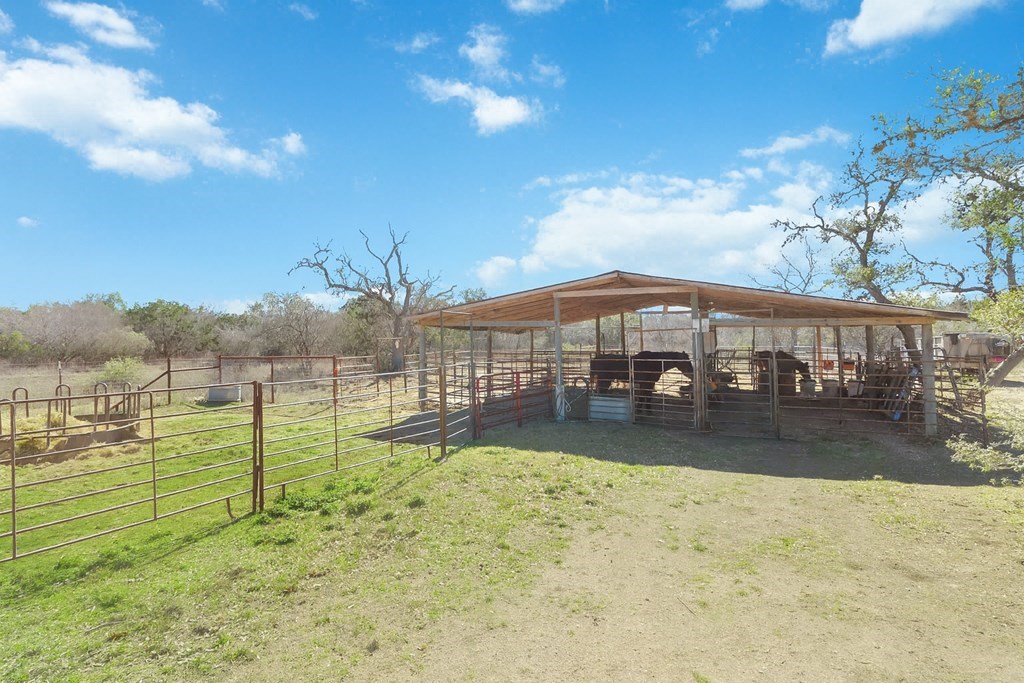 main property photo 39