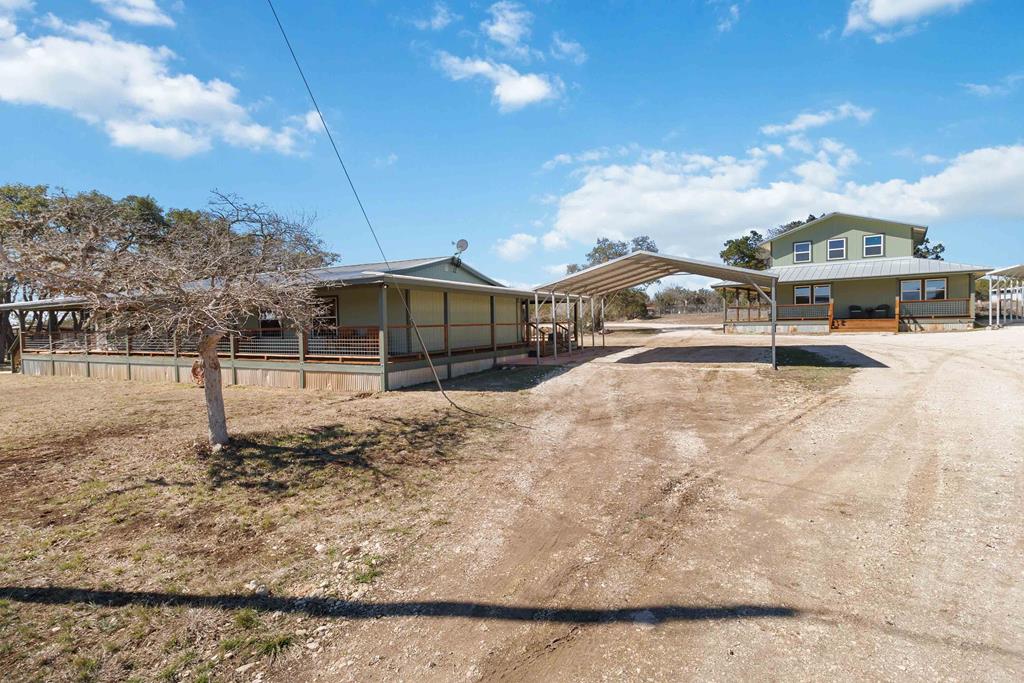 main property photo 8