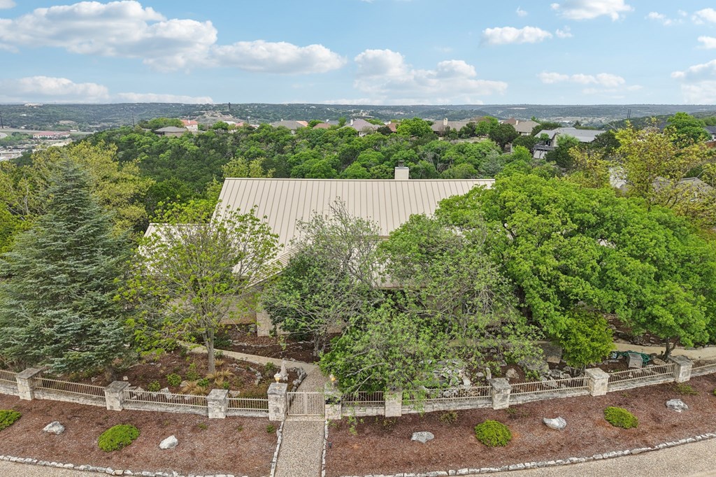main property photo 54