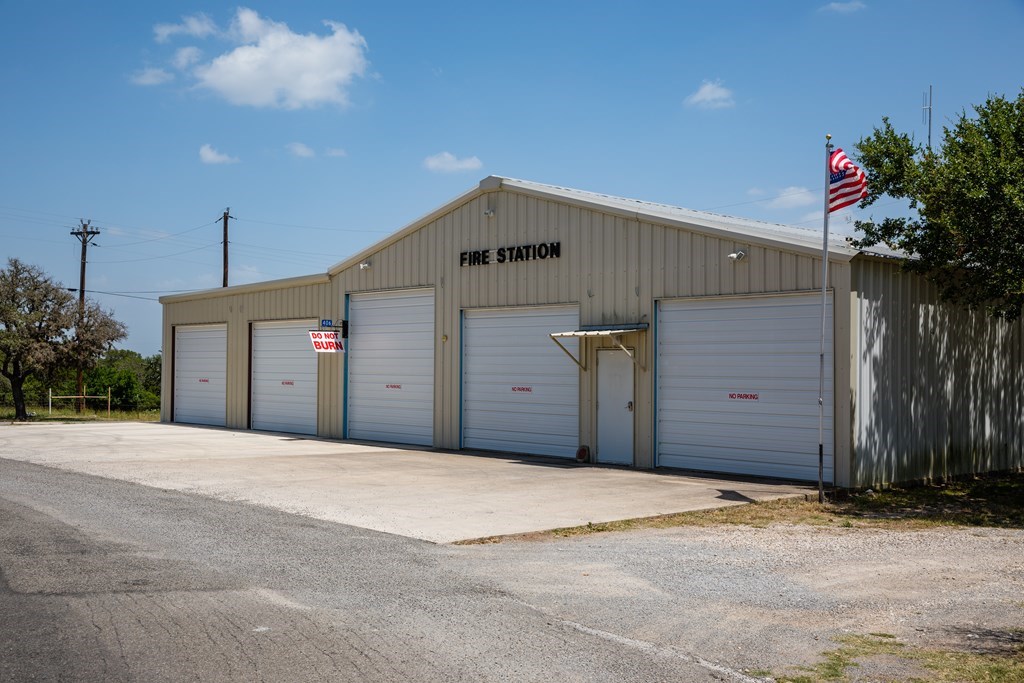 main property photo 47