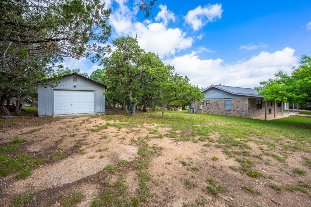 main property photo 19