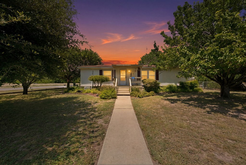 main property photo 4