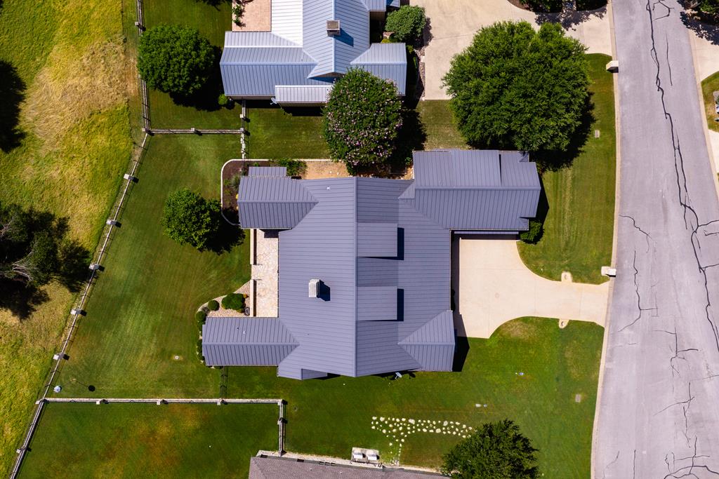 main property photo 51