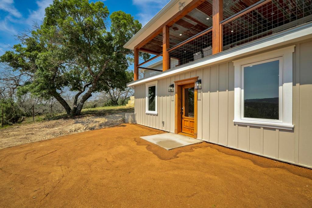 main property photo 51