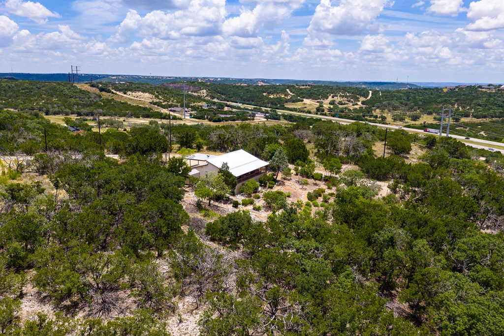 main property photo 40
