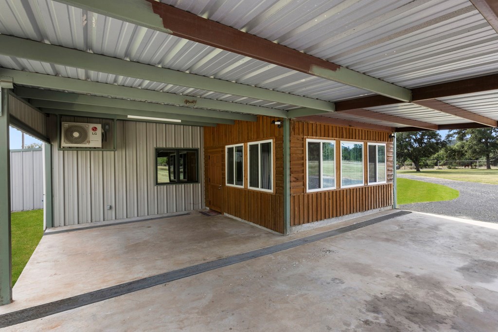 main property photo 21
