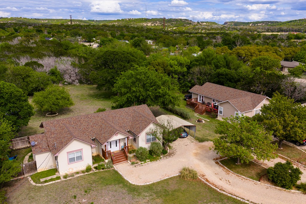 main property photo 36