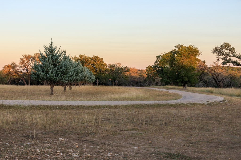 main property photo 87