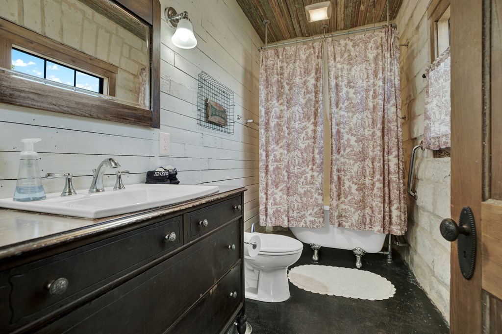 main property photo 62