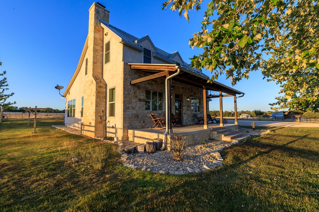main property photo 7
