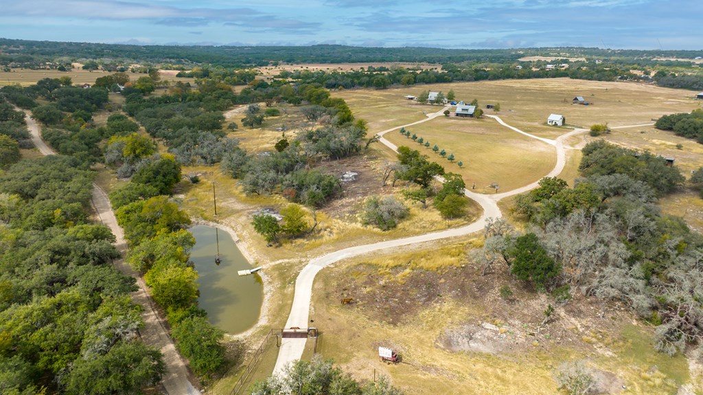 main property photo 90