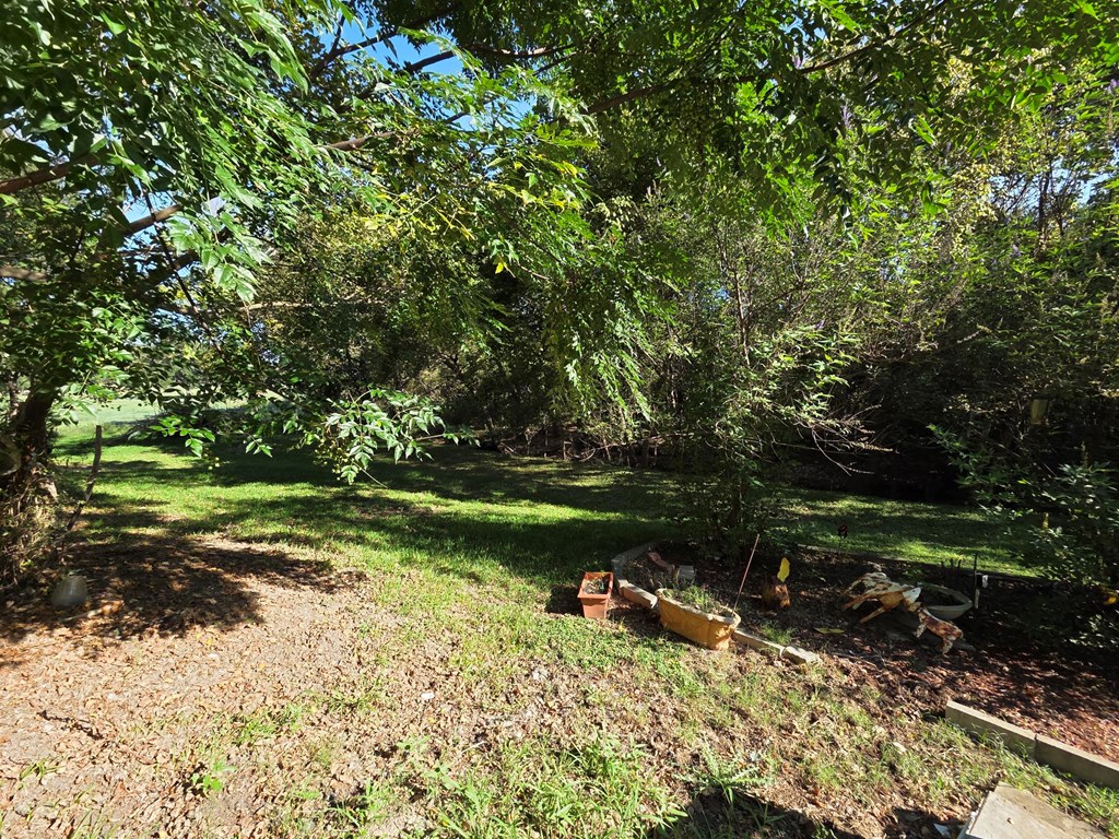 main property photo 21
