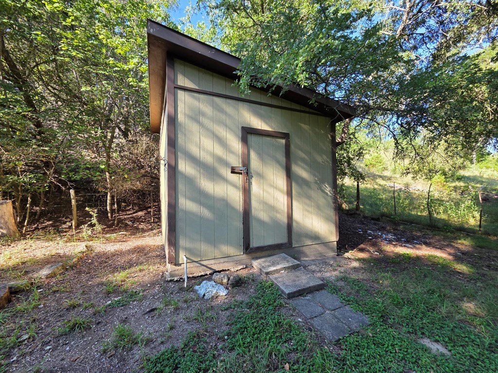 main property photo 24