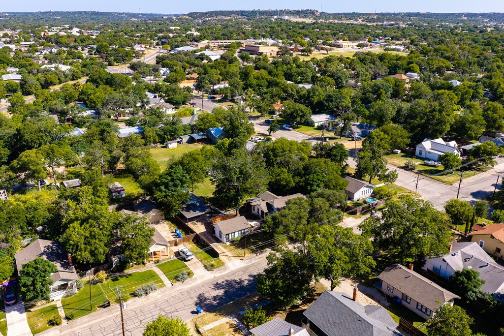 main property photo 48