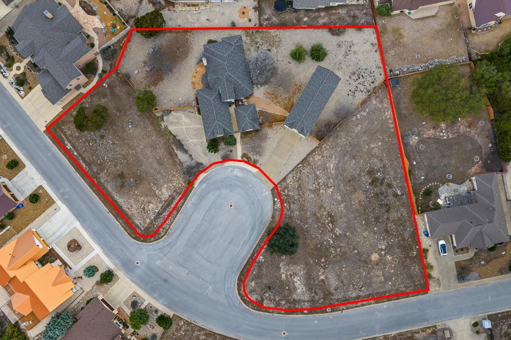 main property photo 27
